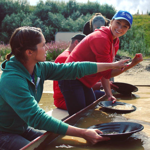Jordan and Ilaura Reeves Gold Panning