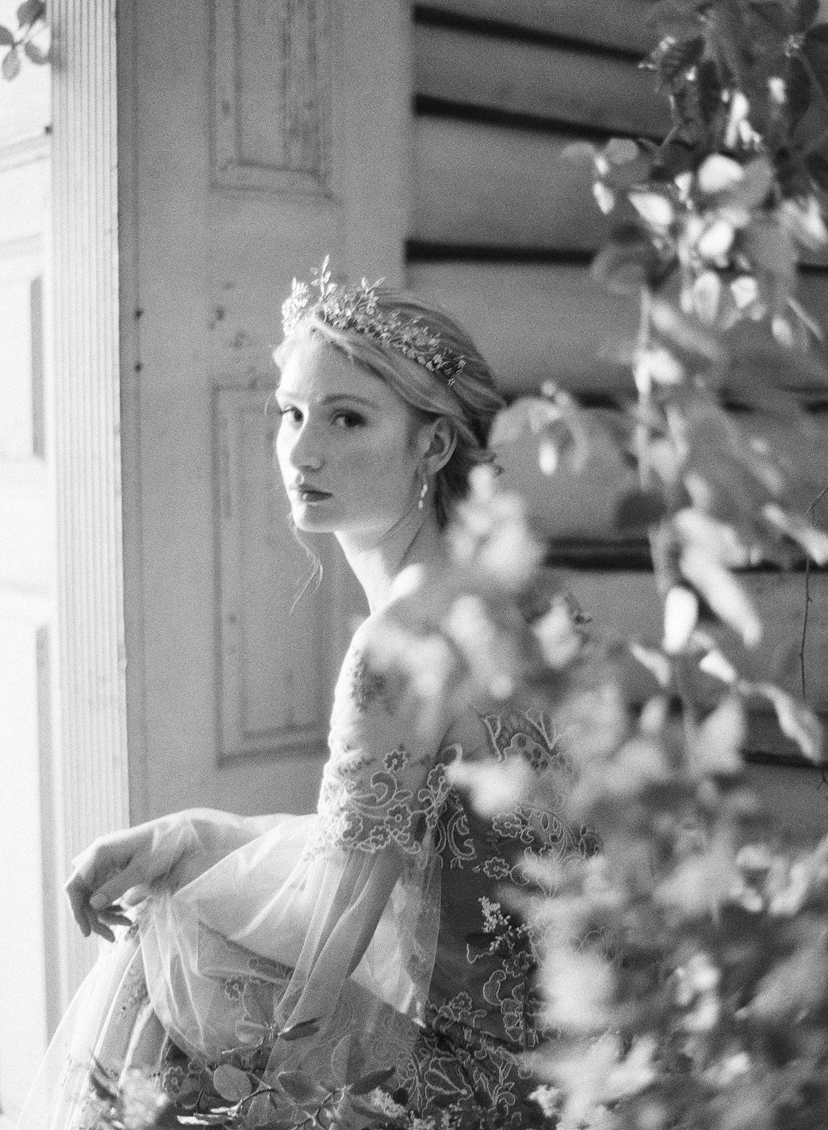  Claire Pettibone Couture Sahara Lace Wedding Dress