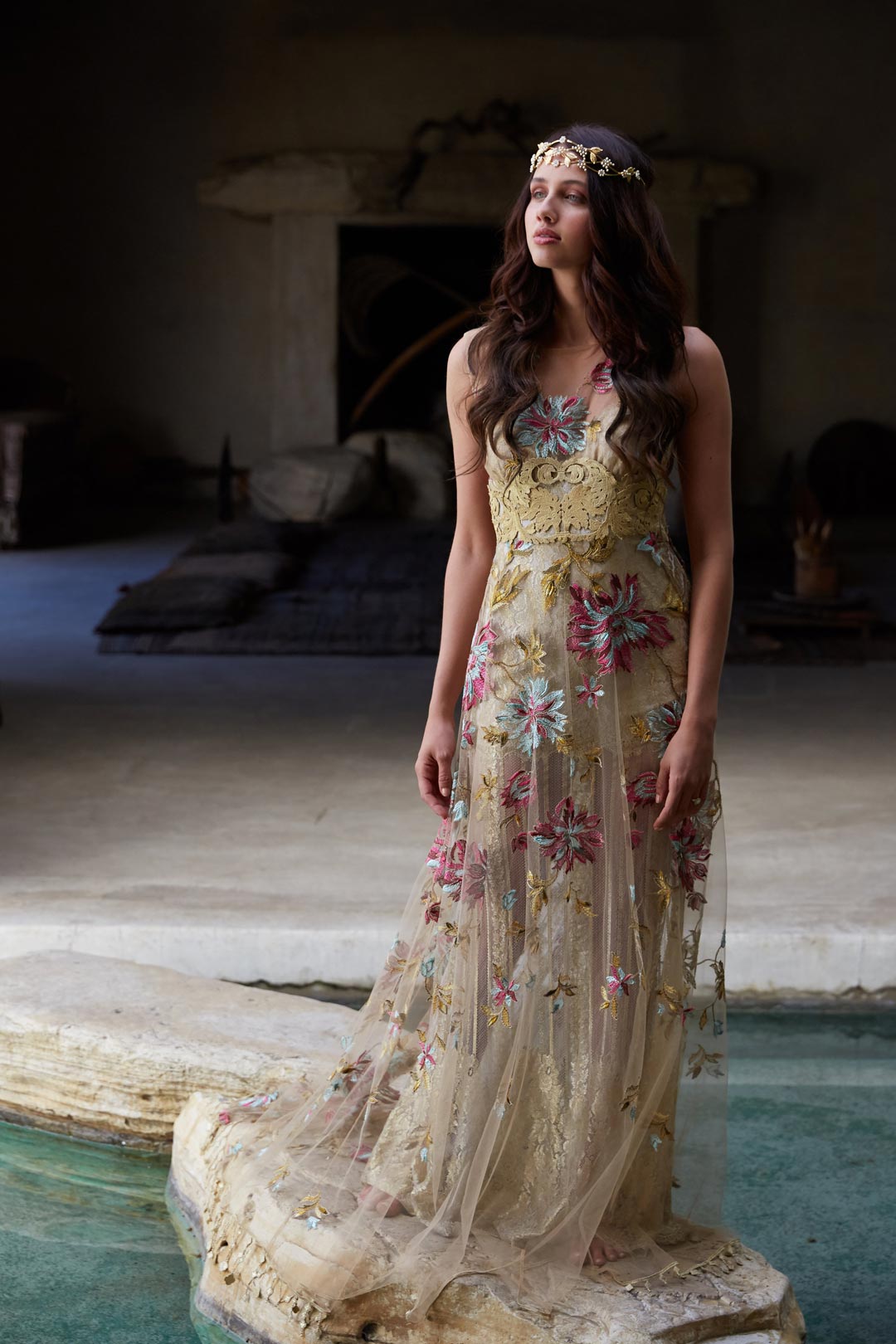 Shangri-la Colorful floral embroidery Wedding Dress