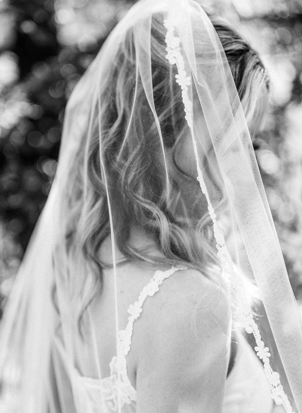Wedding Dress Lace Strap and Veil Details