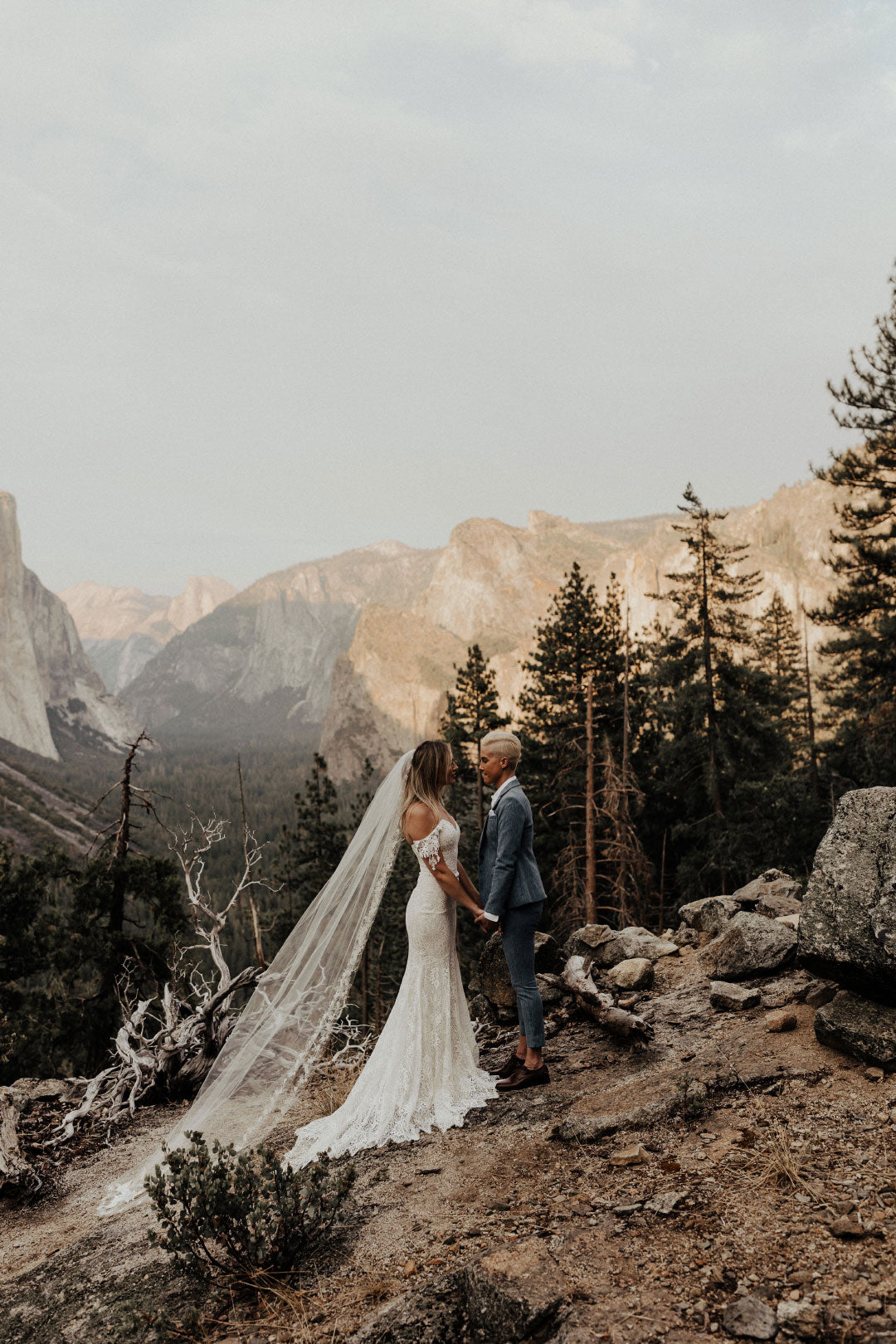 Couple in Yosemite for Wedding Photo shoot