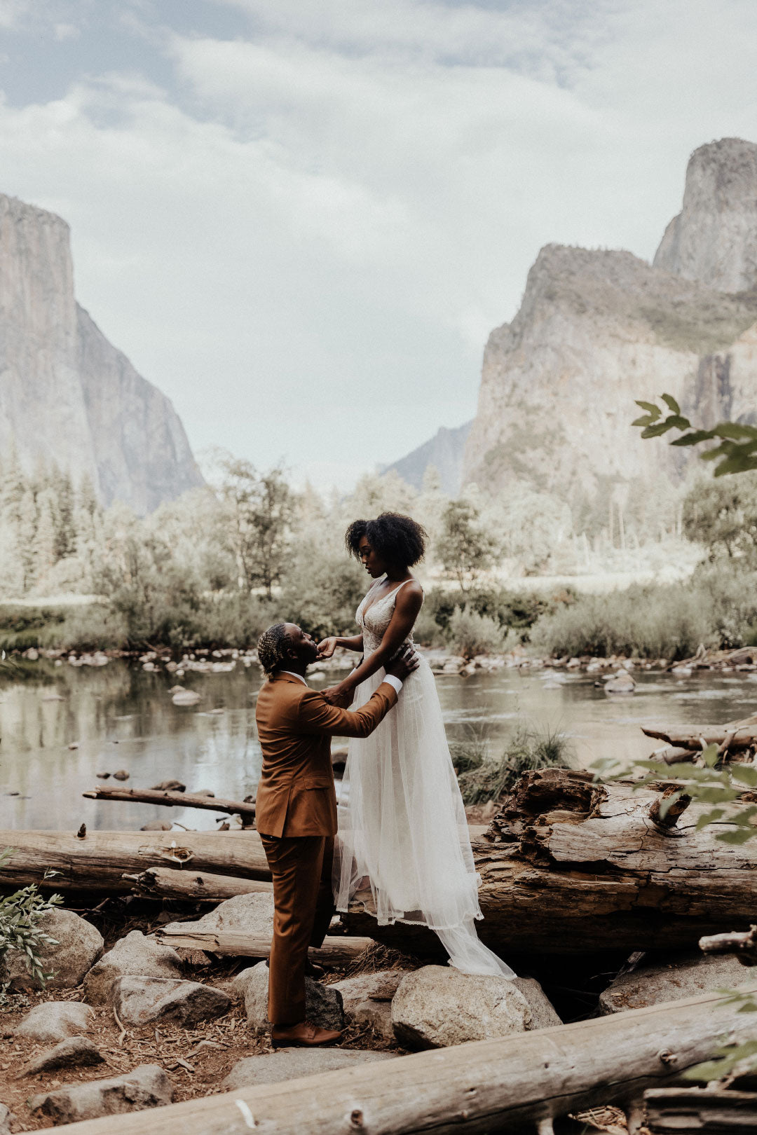 Yosemite Elopement Wedding Photo Shoot