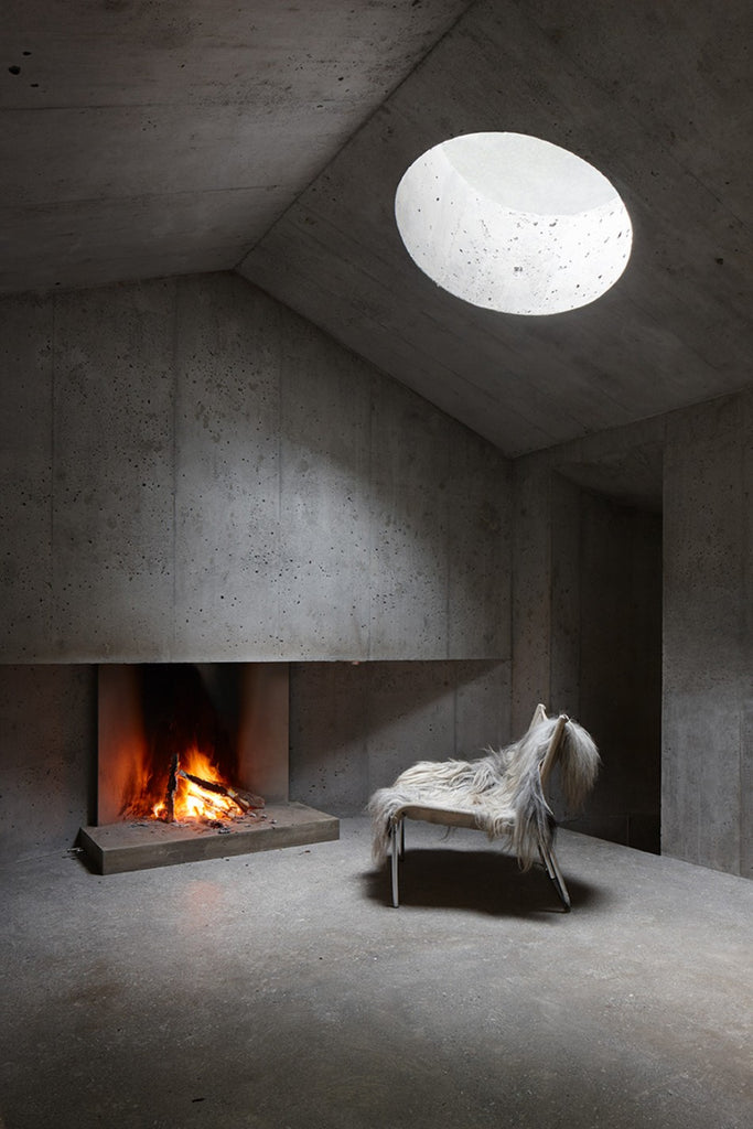 Refugi Lieptgas Fireplace Photo by Gaudenz Danuser