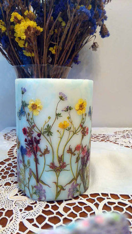 Thalia Kikiza Pressed Flower Candles