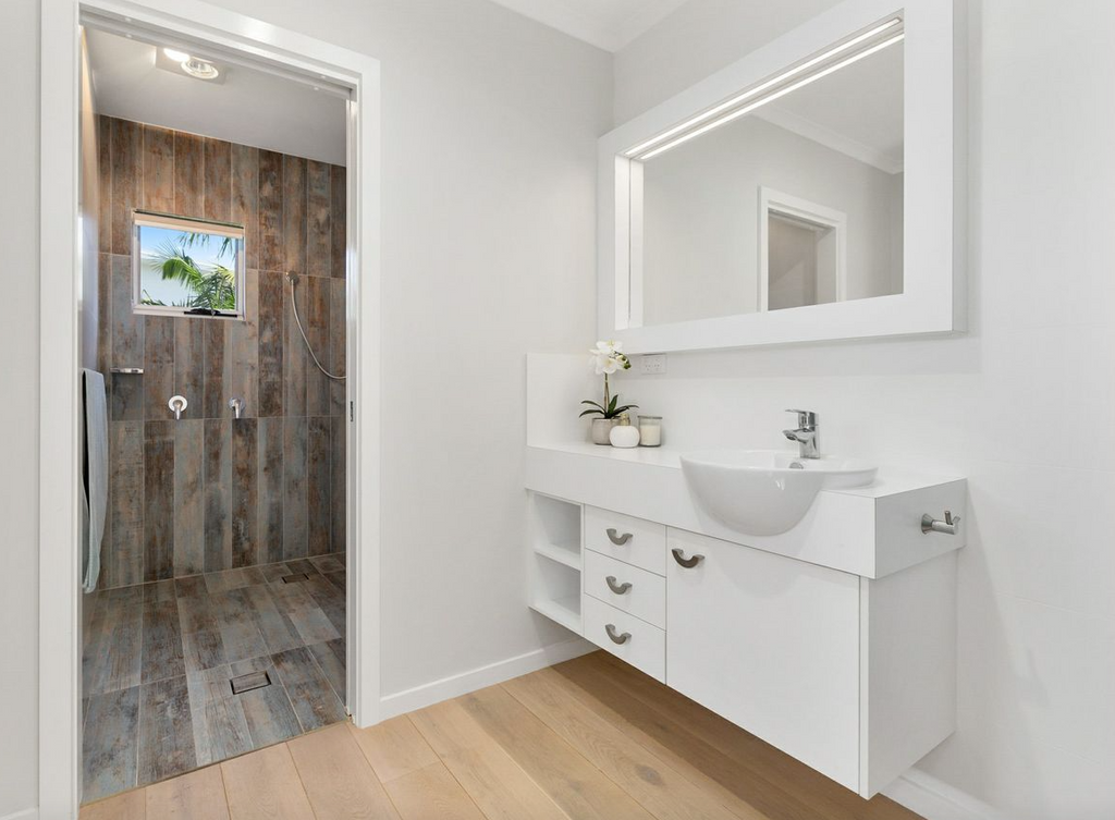 property-styling-kingscliff-country-coastal-family-bathroom