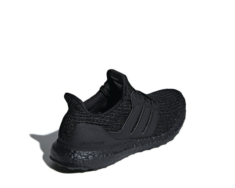 addidas ultra boost triple black