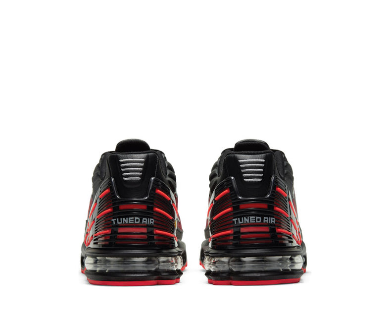 católico Previamente habilitar Comprar Nike Air Max Plus 3 Radiant Red CT1693-002 - NOIRFONCE