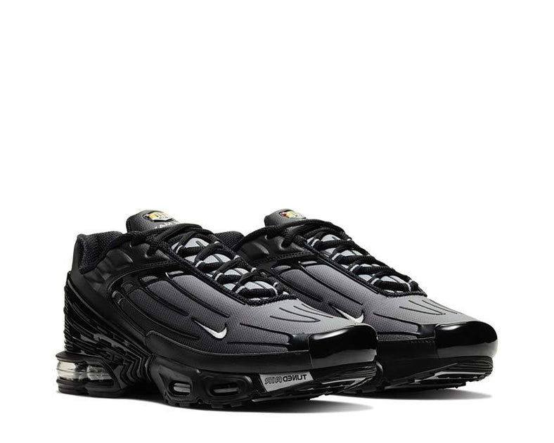 Nike Air Max Plus Black NOIRFONCE