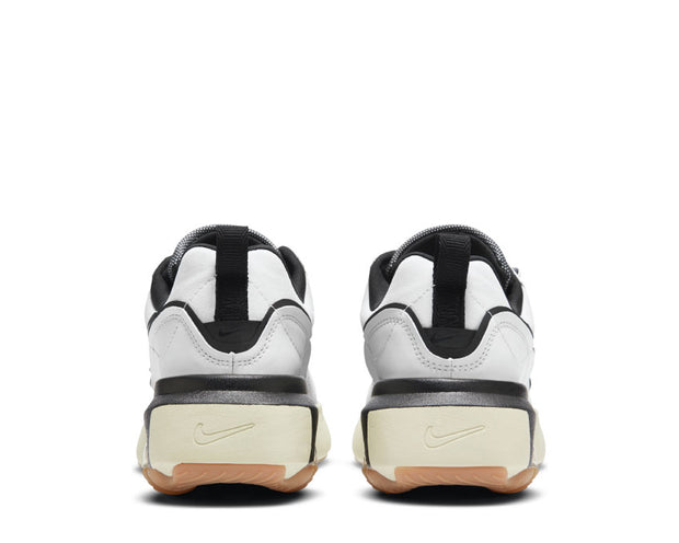 nike elite sandals