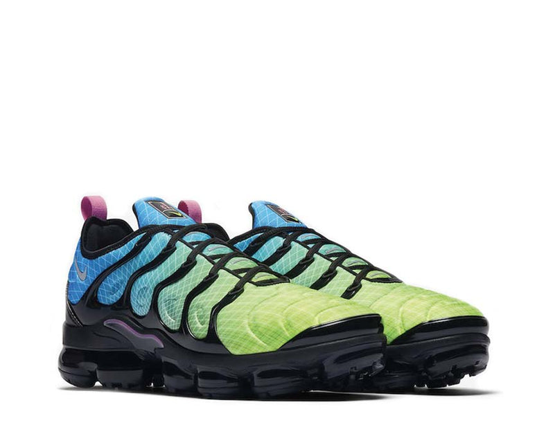 nike vapormax plus blue and green