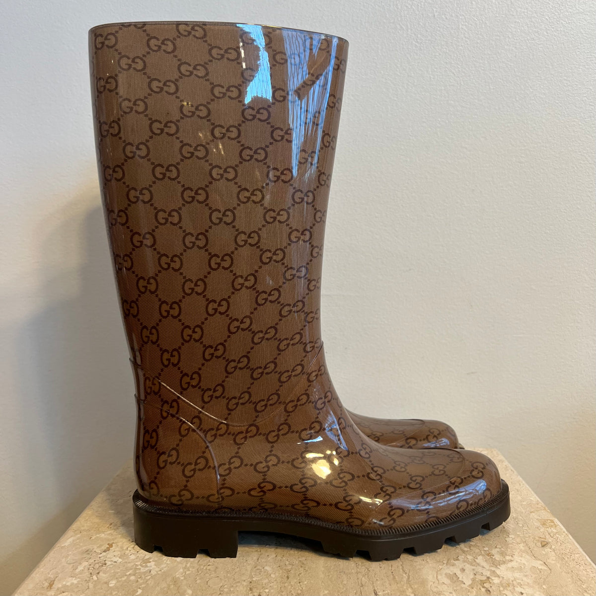 Authentic GUCCI Rain Boot Size 40 – Valamode