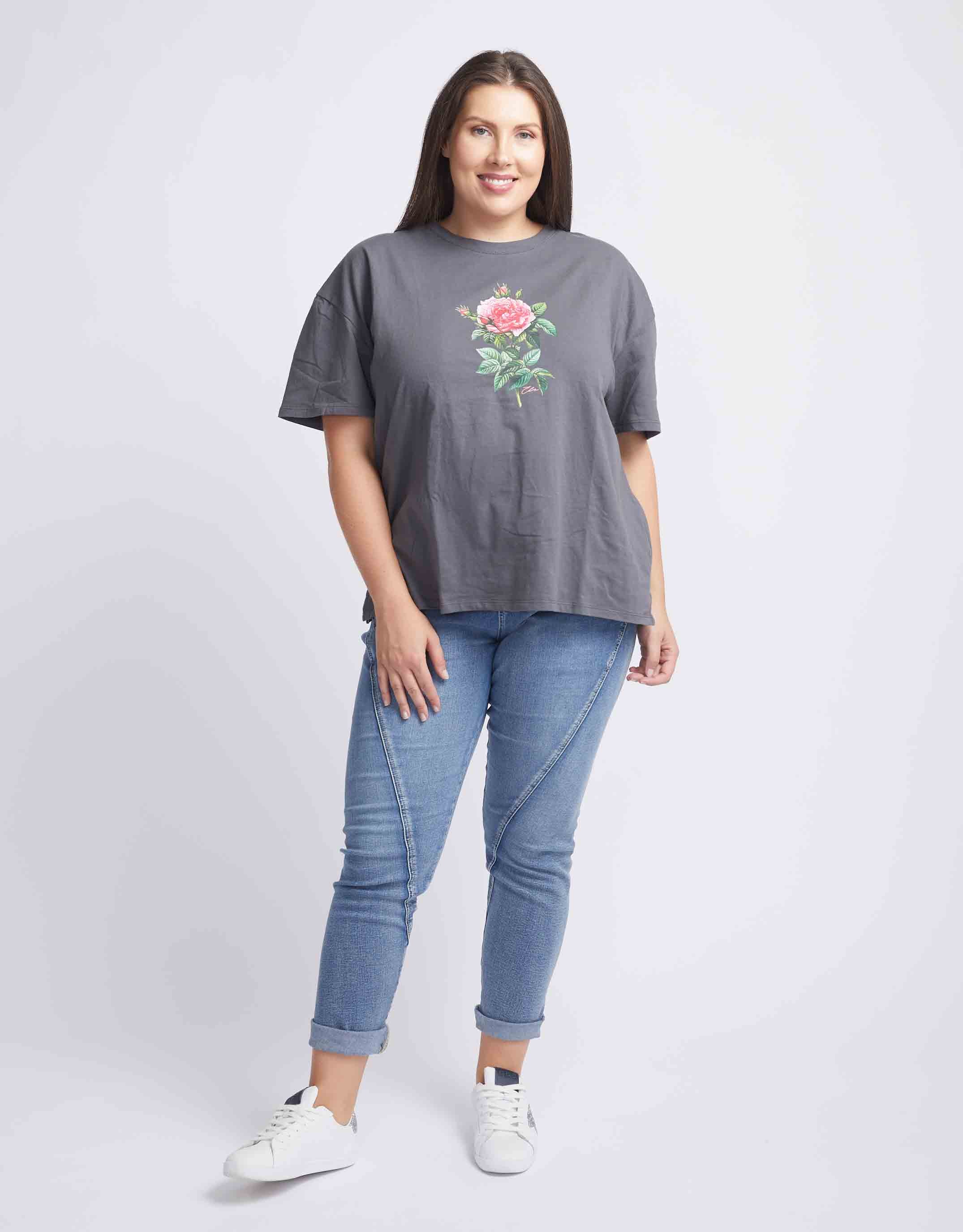 elm-plus-size-rose-bloom-tee-charcoal-plus-size-clothing
