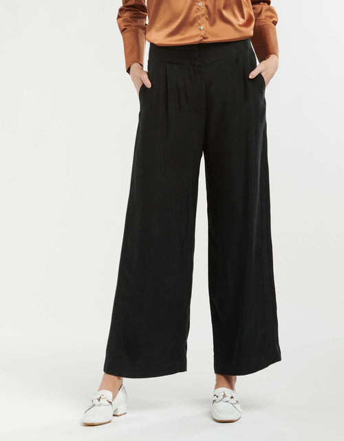 Sutton Wide Leg Pant - Black