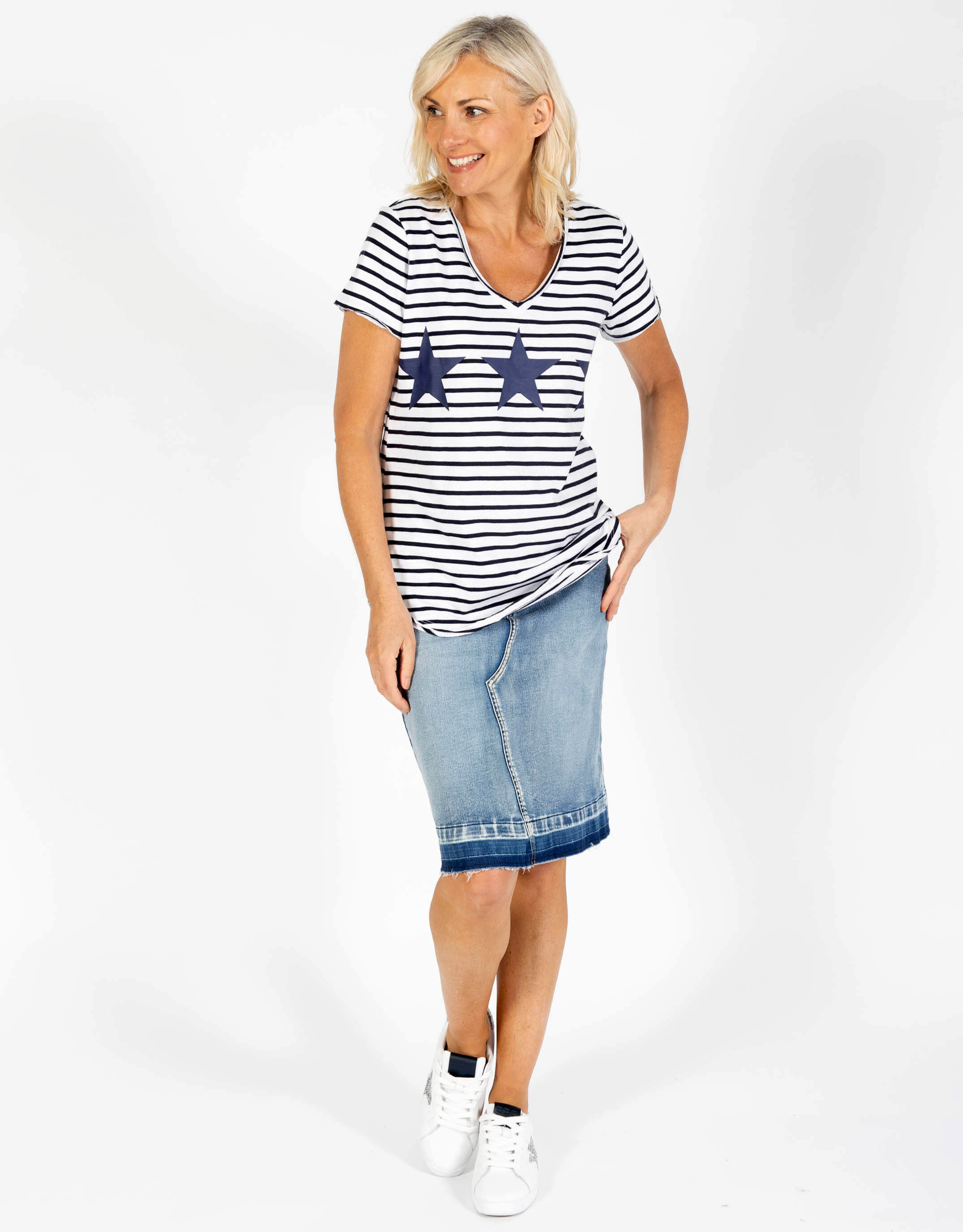 Vacay T-Shirt - Navy/White Stripe