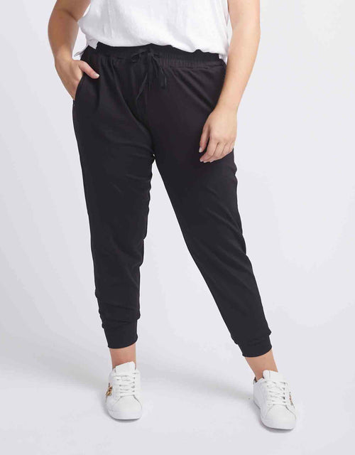 betty-basics-plus-size-cara-travel-jogger-black-plus-size-clothing