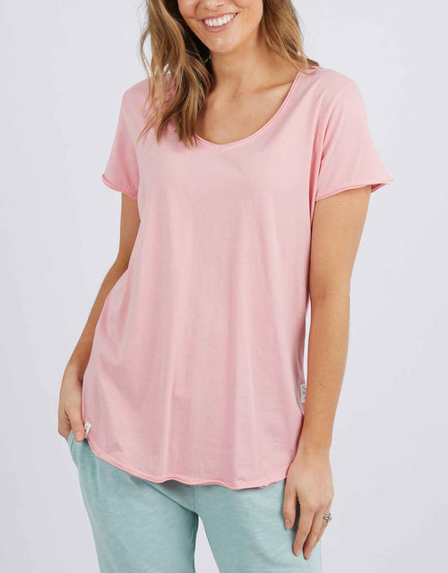 elm-fundamental-vee-tee-quartz-pink-womens-clothing