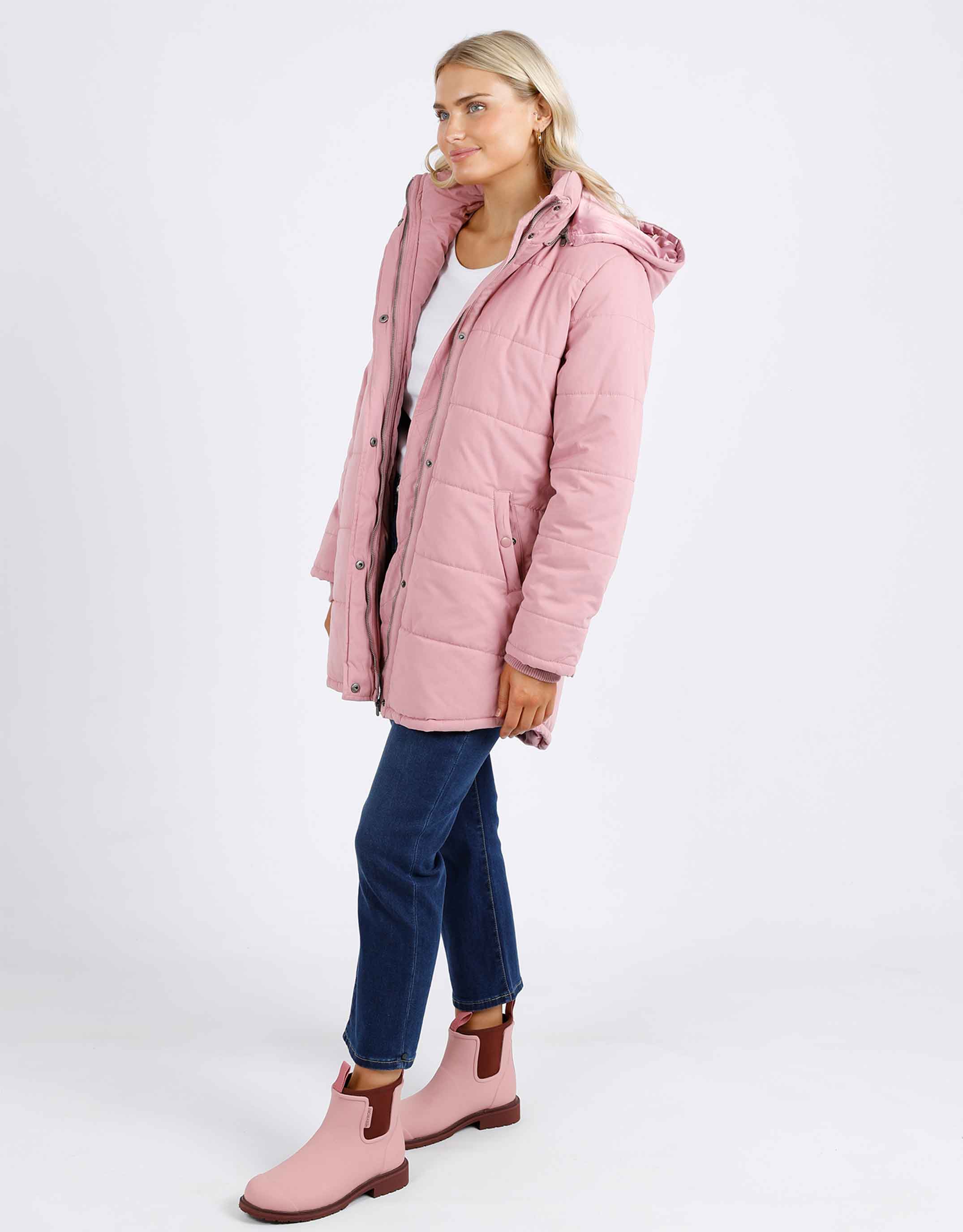 elm-maddie-puffer-jacket-dusty-pink-womens-clothing
