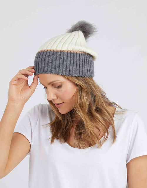 elm-nora-beanie-natural-grey