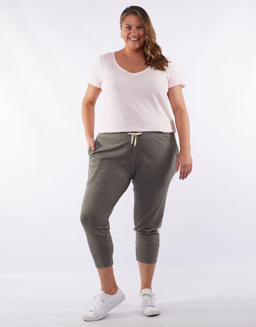 Plus Size 3/4 Brunch Pants - Khaki Elm Embrace | Plus Size Clothing