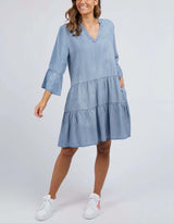 elm-winnie-chambray-dress-blue-womens-clothing