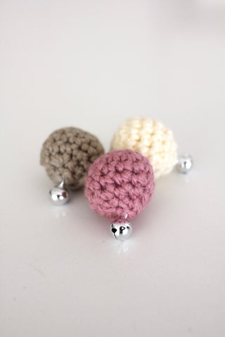 Cat Crocheted Bell Ball Toy