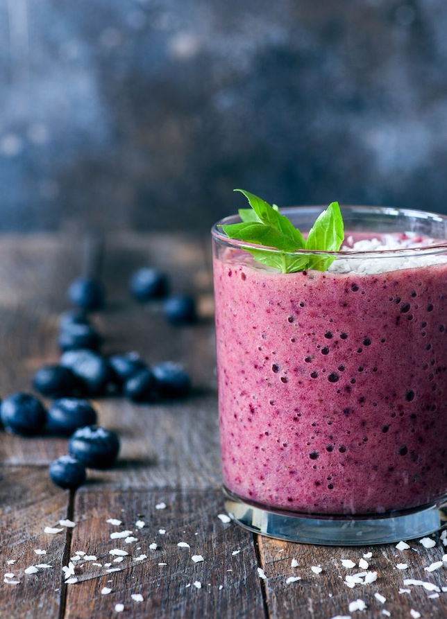 Hemp protein smoothie with blueberries