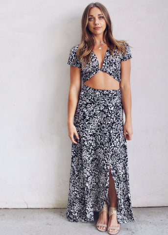 HIDEAWAY KIMONO