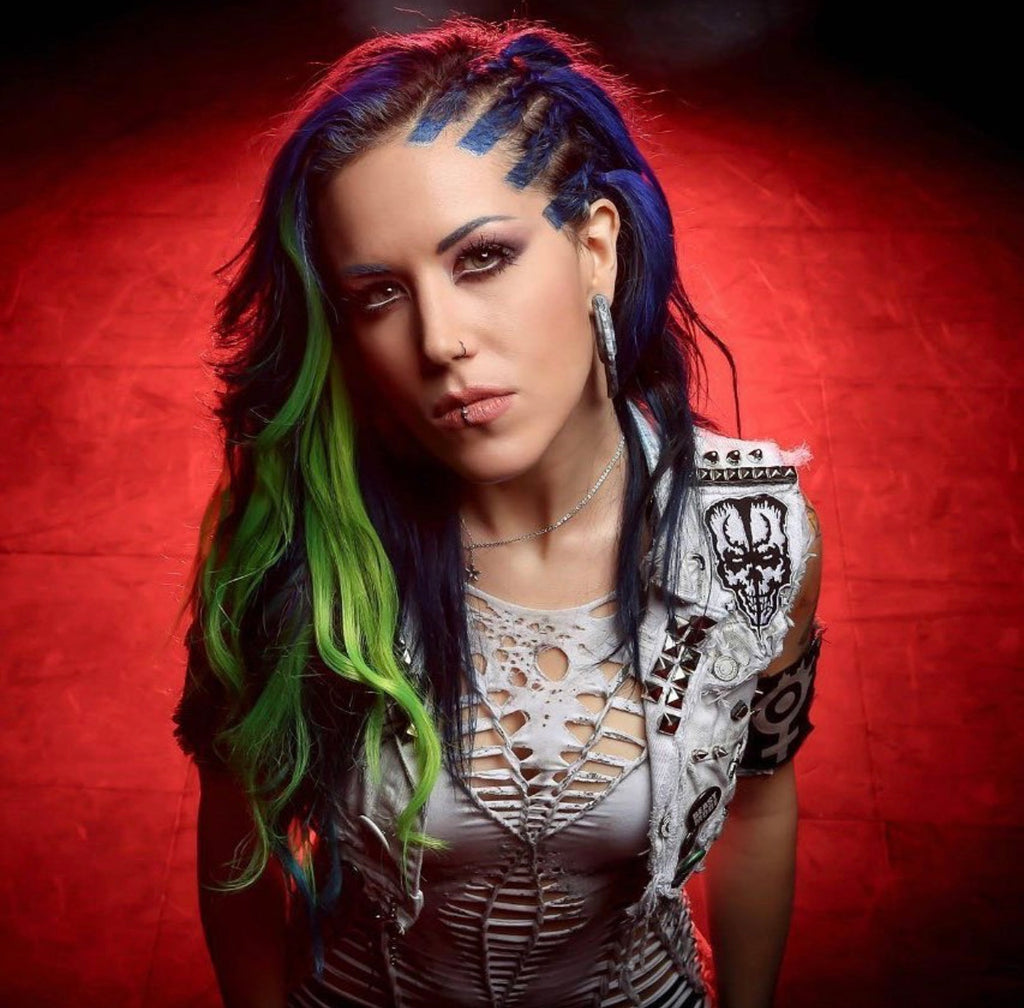 Alissa White-Gluz 