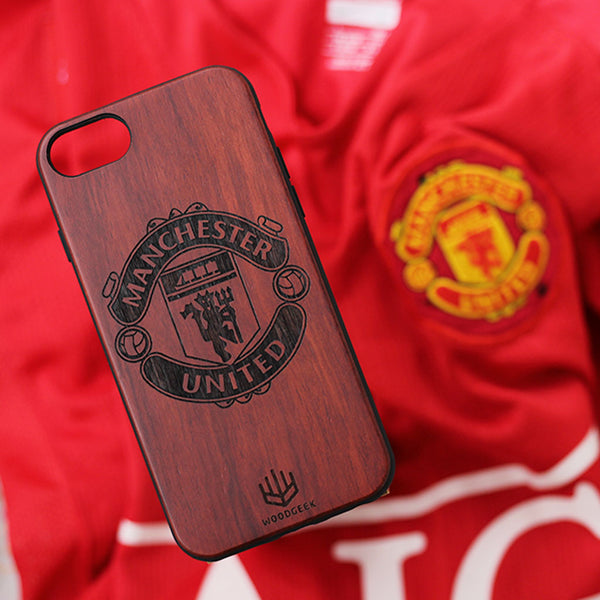 Manchester United Wooden Iphone Cover - Presents For Girlfriends - Cool Gifts For Her - Best Wood Phone Cases - Engraved Phone Case -  Mobile Case Cover - Best Phone Cases - Woodgeek - Woodgeekstore