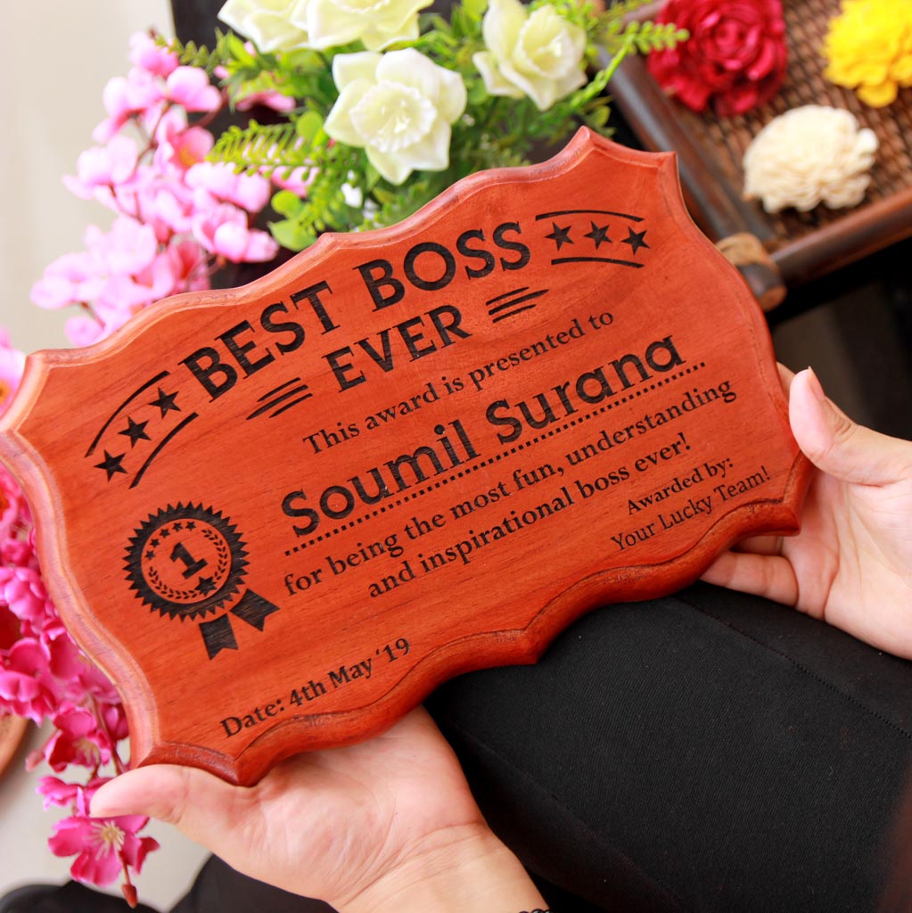 Best Boss Ever Wooden Certificate - This Certificate Of Appreciation Makes One Of The Best Gifts For Your Boss - Looking For A Birthday Gift For Boss ? This Personalized Award Certificate Is A Perfect Gift Idea For Boss
