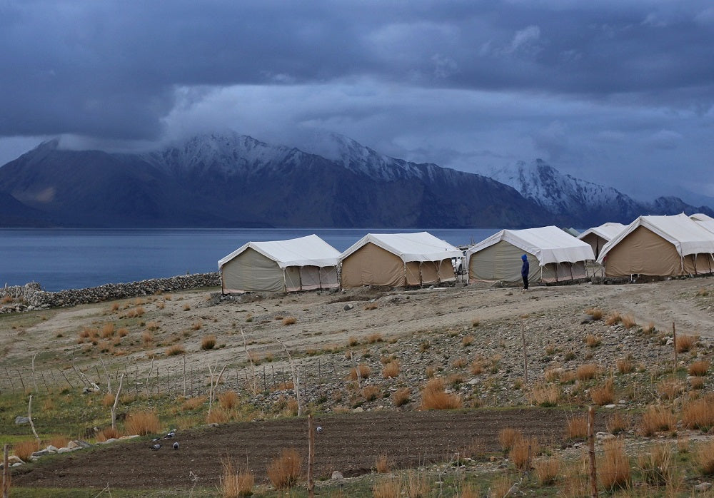Pangong Lake -Tents-Leh-Ladakh-Road-Trip-Night-Halt-Woodgeek-Store