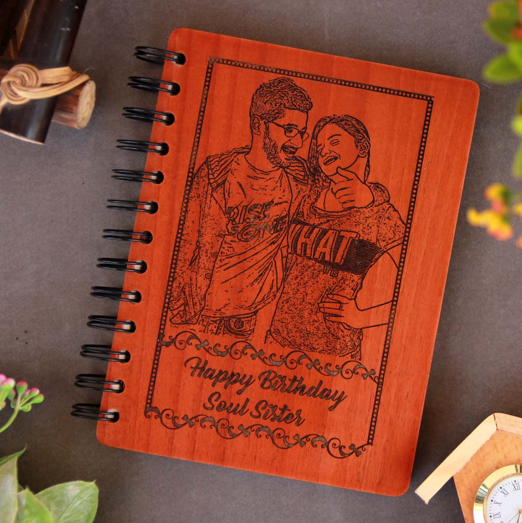 Wooden Notebook As Photo Gift for Friend. This Personalised Notebook Makes Fun Birthday Gifts For Friends. This Is The Best Gift Ideas for Friends.