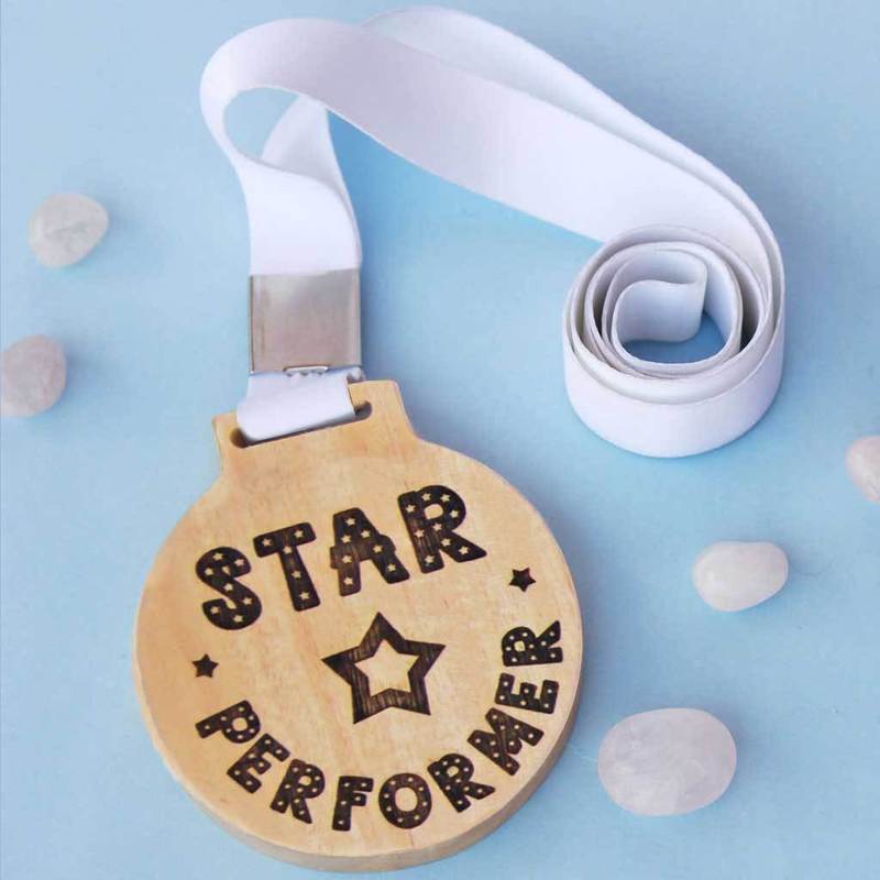 Star Performer Wooden Medal - This Engraved Award Medal Makes One Of The Best Office Gifts - Looking For Affordable Gifts To Get Your Boss Or Office Friends? Engrave Cool Custom Medals Online For Your Employers Or Co-Workers From The Woodgeek Store For Your Boss Or Collegaues
