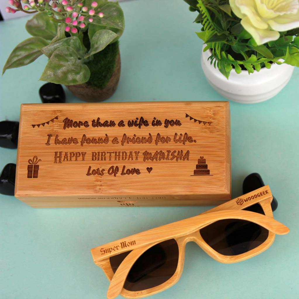 Personalised Sunglasses & Personalised Wooden Box. This is the best birthday gifts for wife and birthday gift for girlfriend. These wooden sunglasses make unique birthday gifts for her and birthday gifts for women.