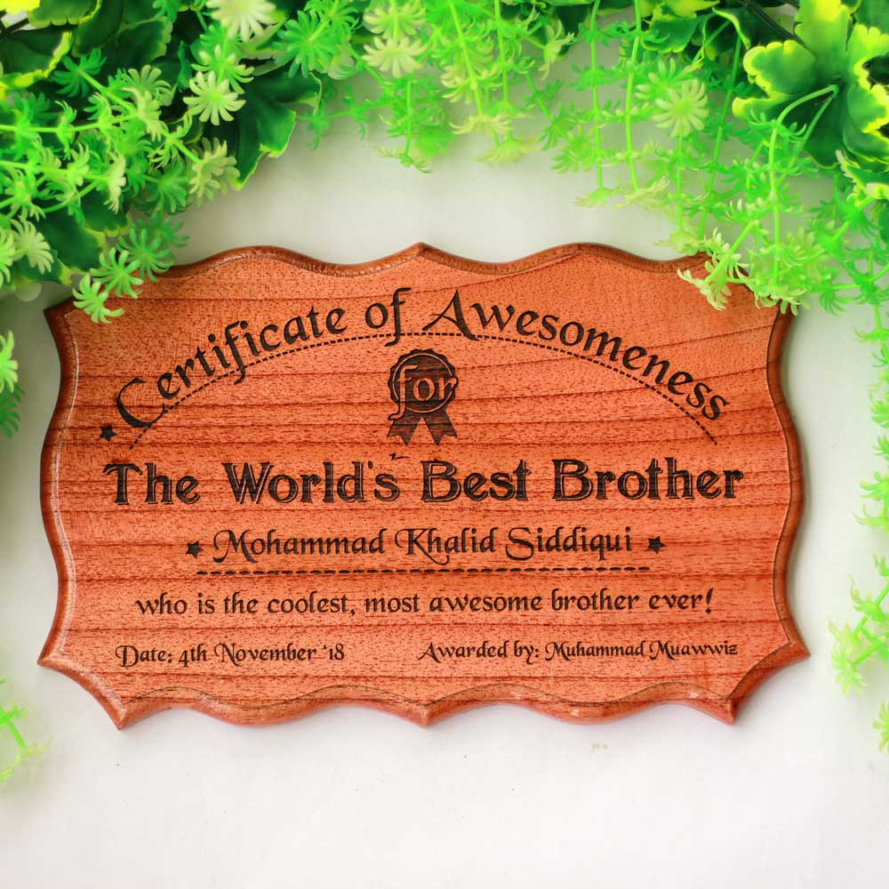 The World's Best Brother Award - Unique wooden gifts - wood carved birthday gifts - engraved personalized gifts - customized gifts for family - Rakhi gifts for brothers - gifts for brothers - certificate plaque - custom wood engraving gift - wooden certificate - WoodGeek Store