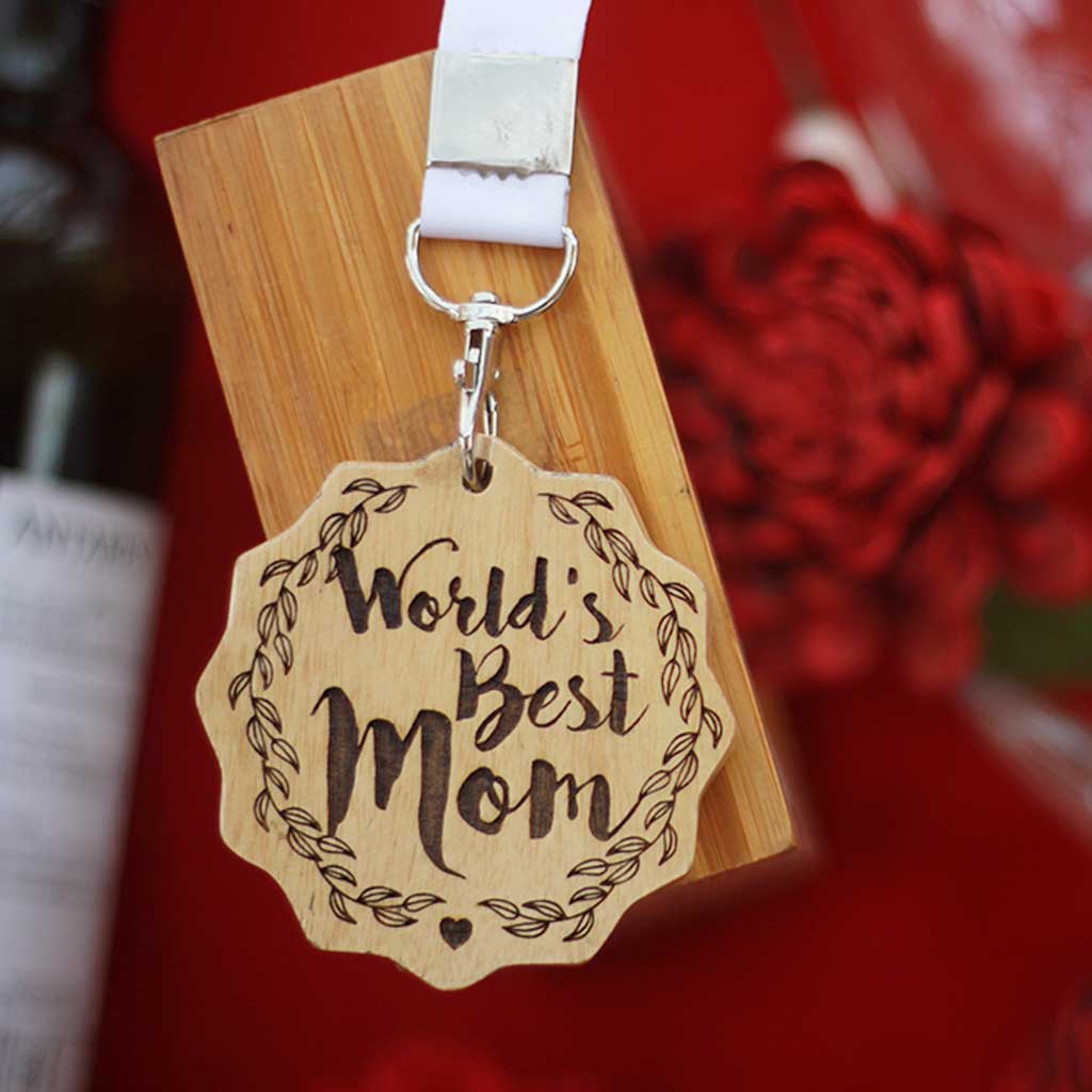 World's Best Mom Wooden Medal - These Engraved Wooden Medal Make Fun Yet Affordable Gift Ideas For Mothers - Buy More Unique Mothers Day Presents From The Woodgeek Store