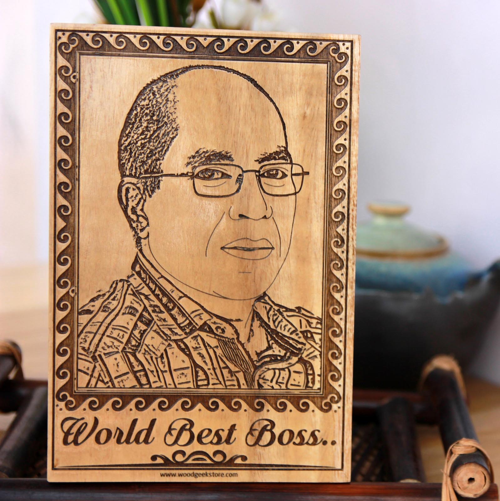 World's Best Boss Wood Poster. This Photo On Wood Is One Of The Best Gifts For Boss & Gifts For Boss On Birthday