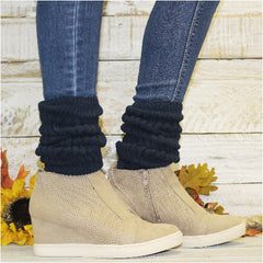 slouch socks outfit with suede heeled sneakers