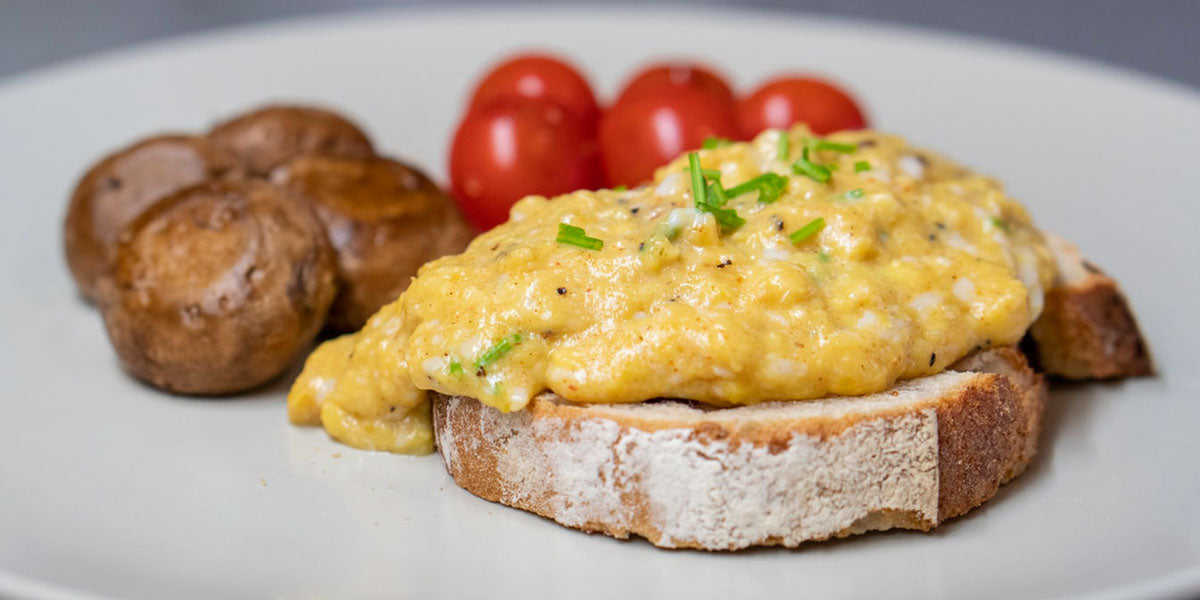 scrambled eggs toast healthy nutrition