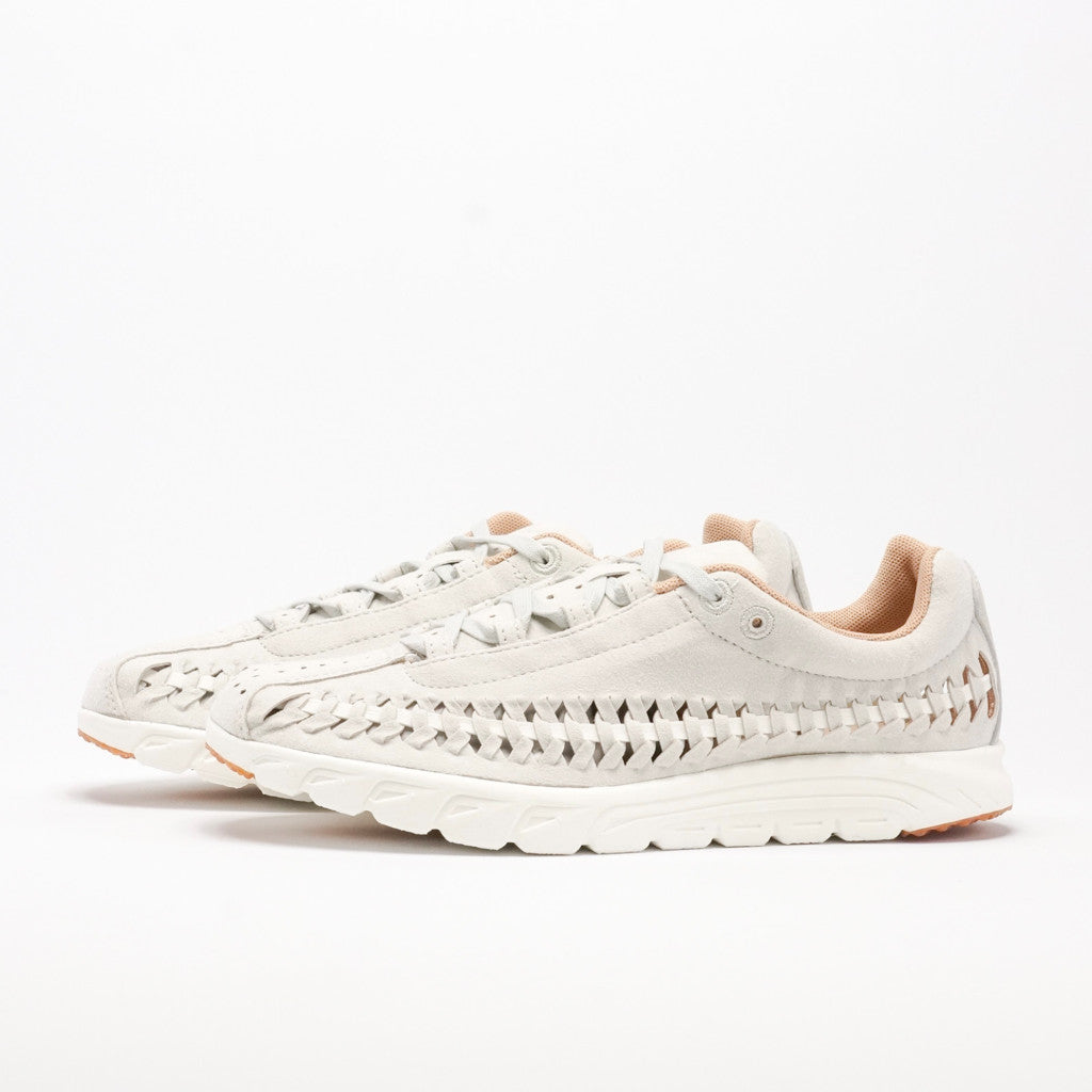 Nike Women's Mayfly Woven