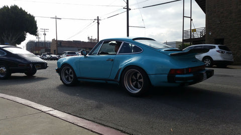 930 Turbo blue