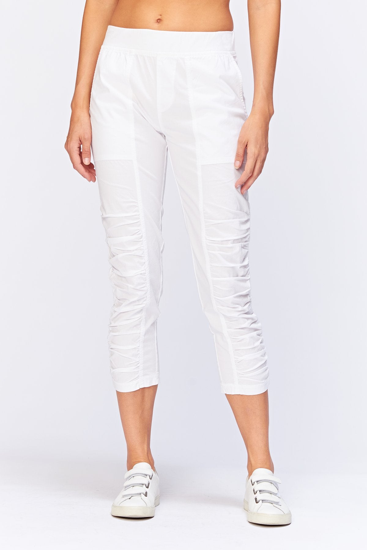 Core By Wearables Geyser Crop In White