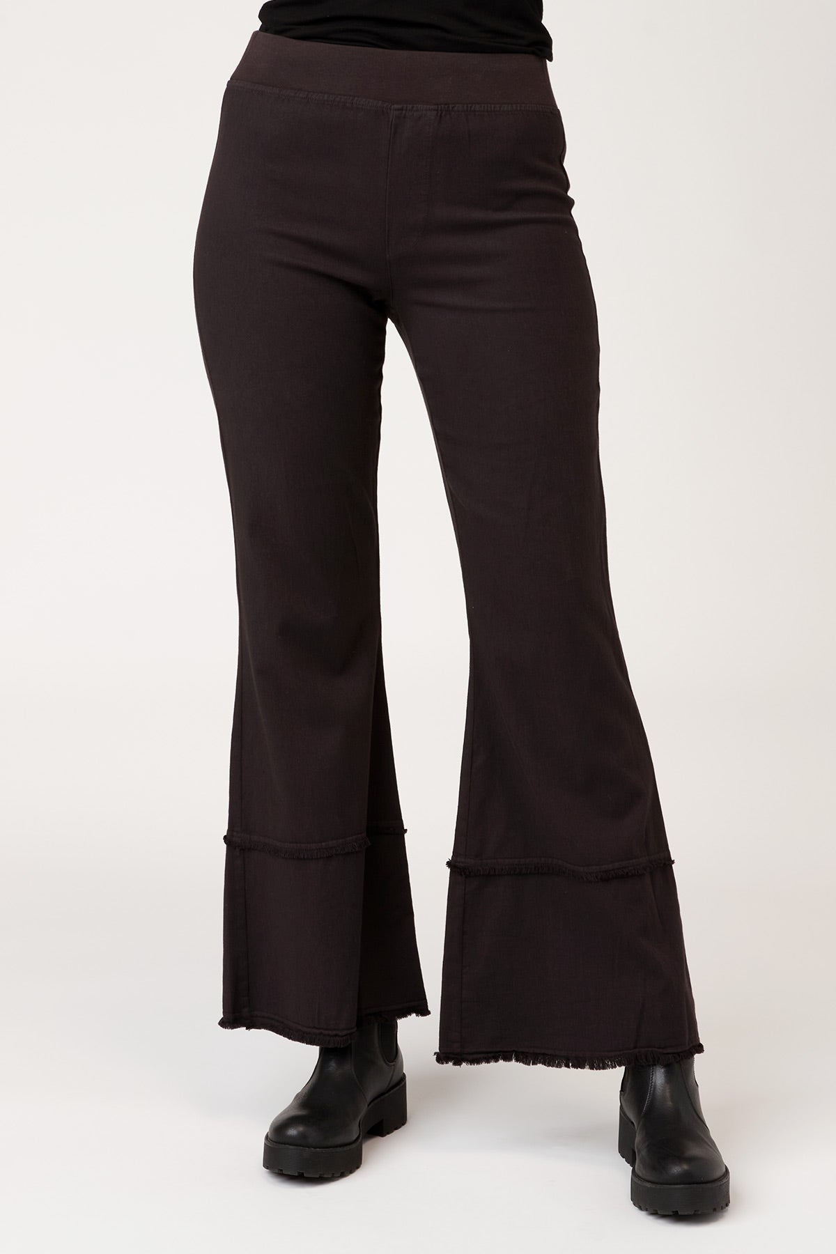 Wearables Utility Arrin Pant In Black