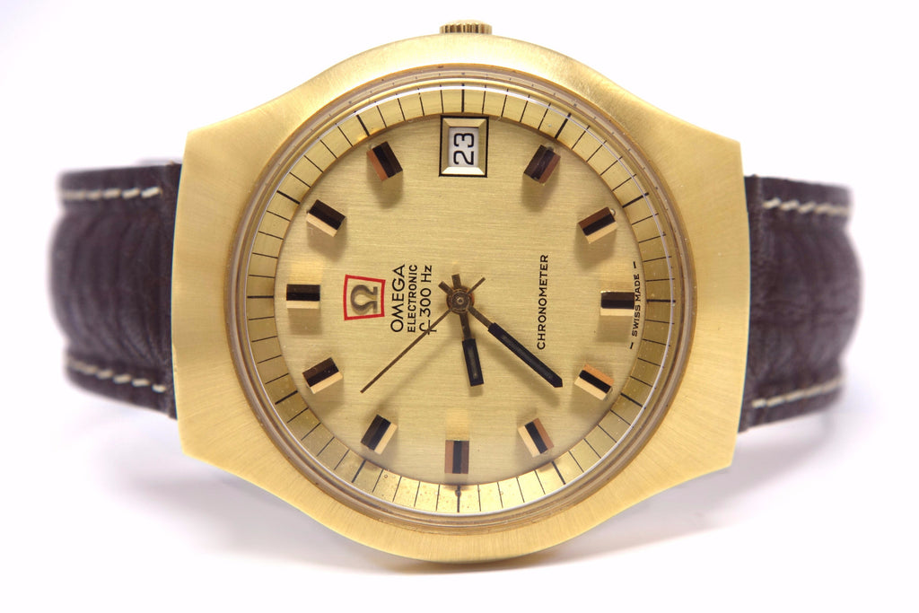 omega f300hz chronometer