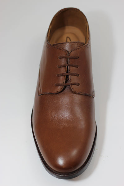 clarks flow plain british tan