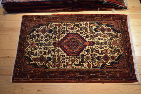 Asadabad Rug 180x120 Z4661 - Persian Tribal Rugs