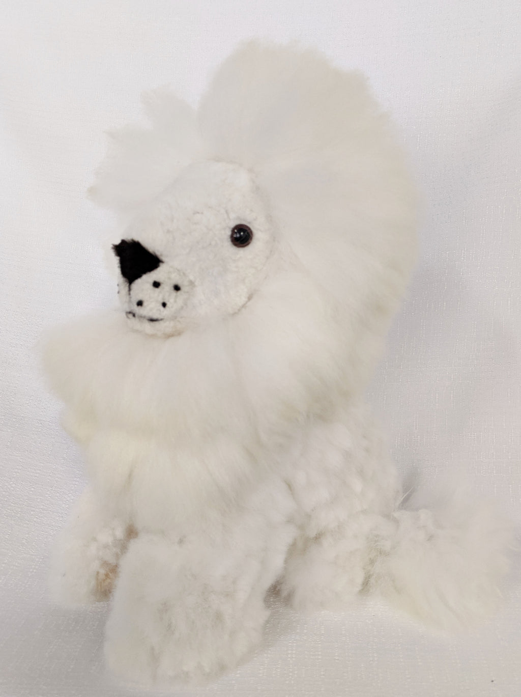 white lion stuffed animal