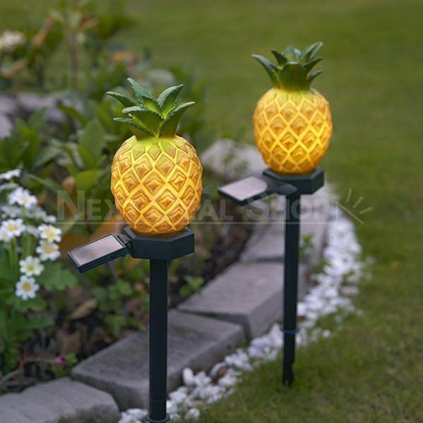 Details about   Solar Powered Pineapple Plastic Jar LED Table Light 4.75 x 3.125 in Set of 2 