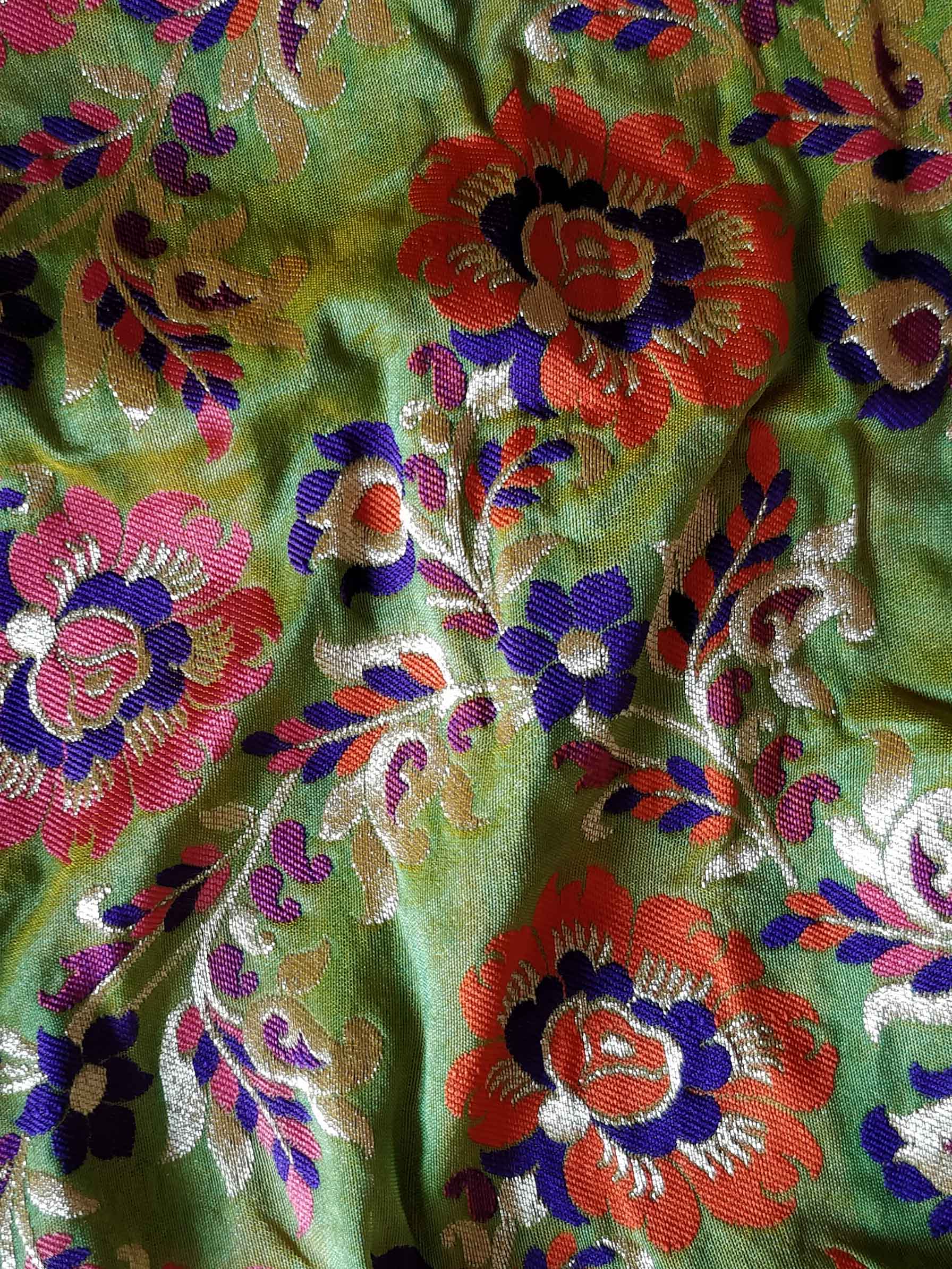 Banarasee Pure Kimkhwab Floral Jaal Semi Silk Fabric-Green(Dual Tone)