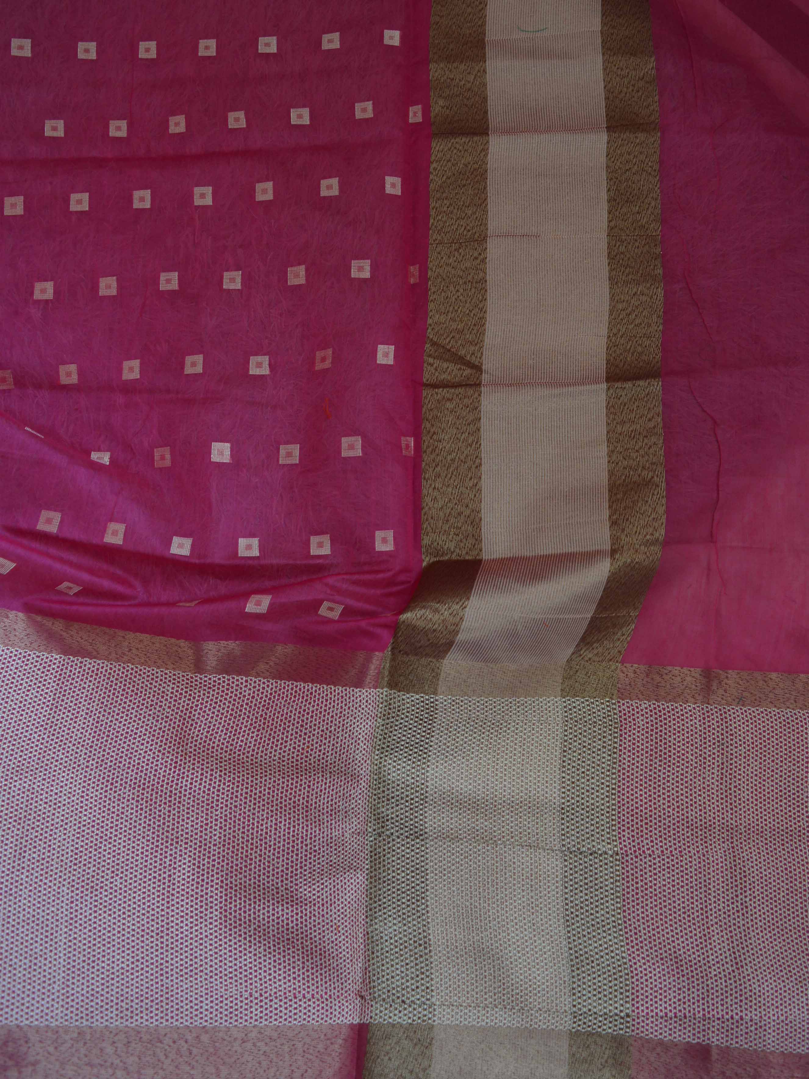Banarasee Soft Cotton Silk Mix Saree With Net Skirt Border-Pink